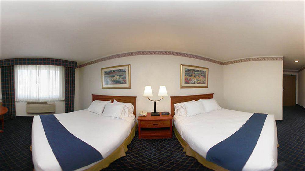 Express By Ihg Hotel